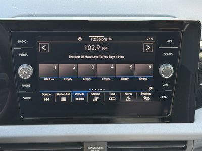 2026 Volkswagen Jetta - Photo 29