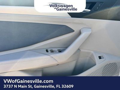 2025 Volkswagen Jetta - Photo 11