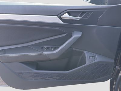2026 Volkswagen Jetta - Photo 19