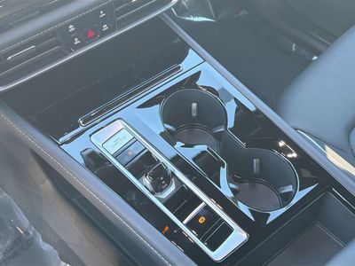 2026 Volkswagen Atlas Cross Sport - Photo 28