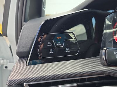 2025 Volkswagen Golf GTI - Photo 28