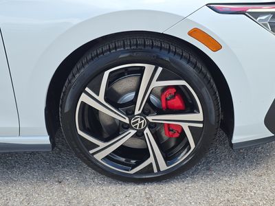 2025 Volkswagen Golf GTI - Photo 32