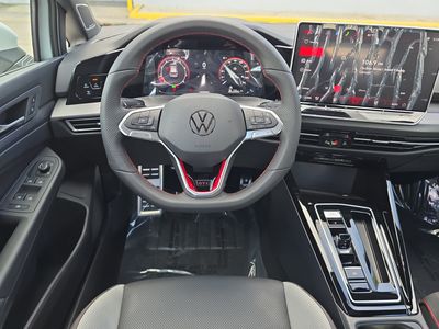 2025 Volkswagen Golf GTI - Photo 12