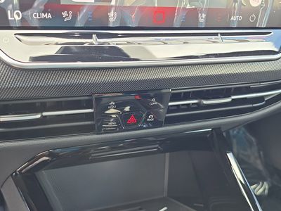 2025 Volkswagen Golf GTI - Photo 24