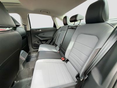 2026 Volkswagen Jetta - Photo 18