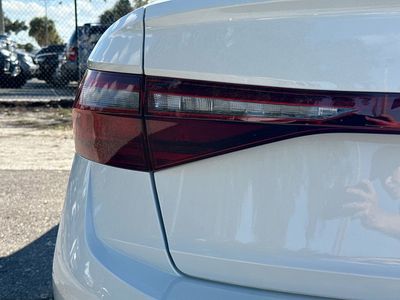 2026 Volkswagen Jetta - Photo 10