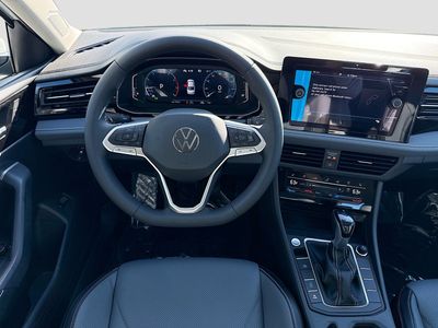 2026 Volkswagen Jetta - Photo 16