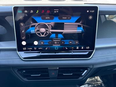 2026 Volkswagen Tiguan — photo 33 view