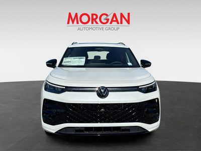 2026 Volkswagen Tiguan — photo 8 view