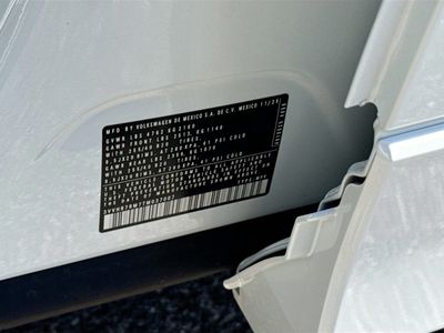 2026 Volkswagen Tiguan — photo 43 view