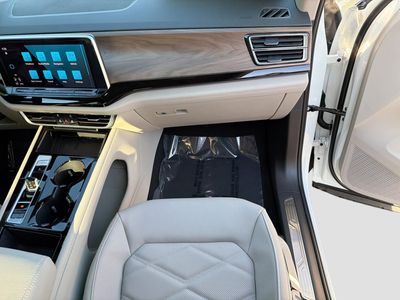 2026 Volkswagen Atlas - Photo 17