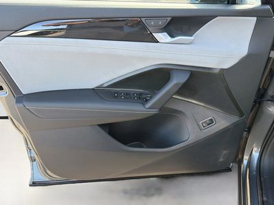 2026 Volkswagen Tiguan - Photo 22