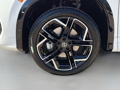 2026 Volkswagen Tiguan - Photo 42