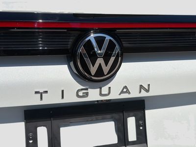 2026 Volkswagen Tiguan - Photo 11