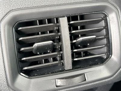 2026 Volkswagen Taos - Photo 20