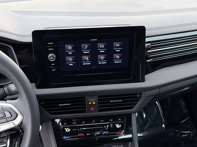 2026 Volkswagen Jetta - Photo 24