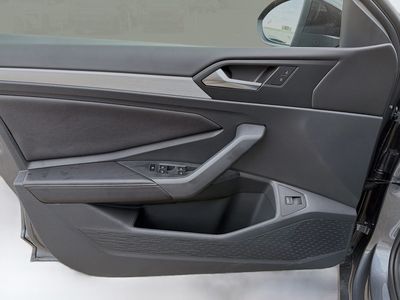 2026 Volkswagen Jetta - Photo 19