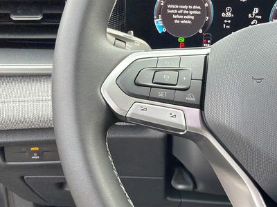 2026 Volkswagen Tiguan - Photo 35