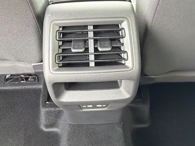 2026 Volkswagen Tiguan - Photo 18