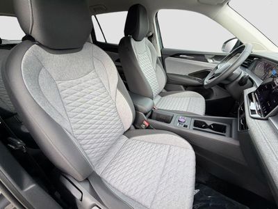 2026 Volkswagen Tiguan - Photo 13