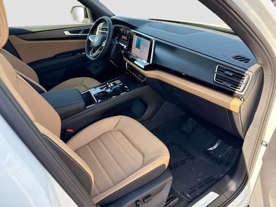 2026 Volkswagen Atlas Cross Sport - Photo 14