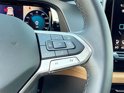 2026 Volkswagen Atlas Cross Sport - Photo 39