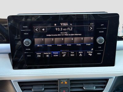 2026 Volkswagen Taos - Photo 30