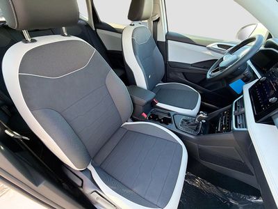 2026 Volkswagen Taos - Photo 14
