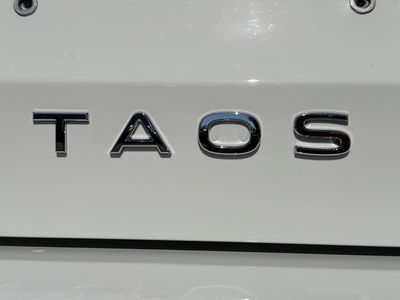 2026 Volkswagen Taos - Photo 11