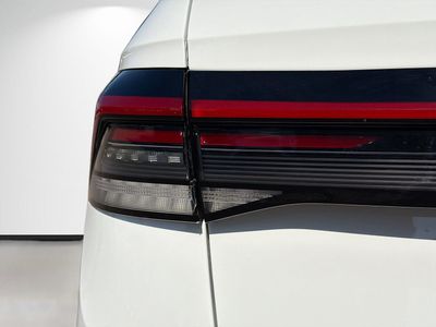 2026 Volkswagen Taos - Photo 10