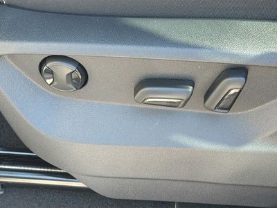 2026 Volkswagen Atlas - Photo 25