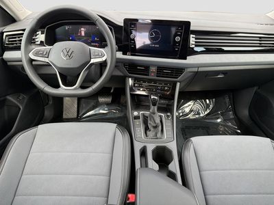 2026 Volkswagen Jetta - Photo 16