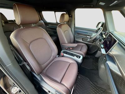 2025 Volkswagen ID. Buzz - Photo 14
