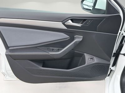 2026 Volkswagen Jetta - Photo 19