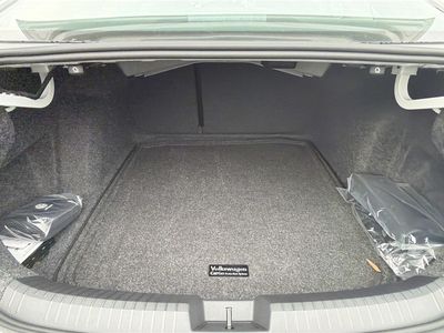 2026 Volkswagen Jetta - Photo 11