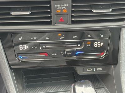 2026 Volkswagen Jetta - Photo 32