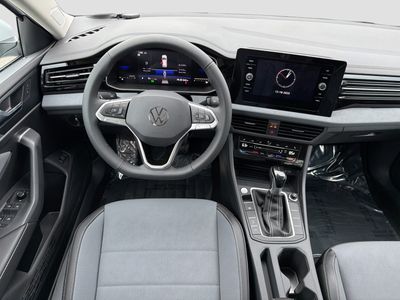 2026 Volkswagen Jetta - Photo 15