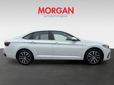 2026 Volkswagen Jetta - Photo 2