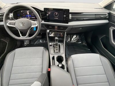 2026 Volkswagen Jetta - Photo 14