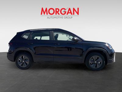 2026 Volkswagen Taos - Photo 2
