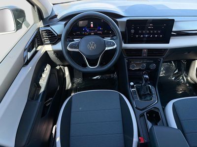2026 Volkswagen Taos - Photo 15