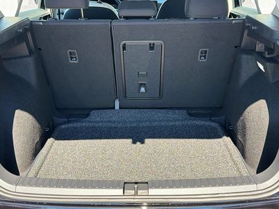 2026 Volkswagen Taos - Photo 11