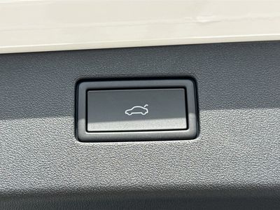 2026 Volkswagen Tiguan - Photo 13