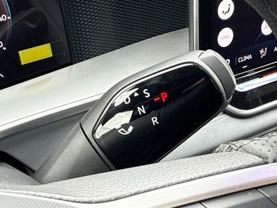 2026 Volkswagen Tiguan - Photo 29