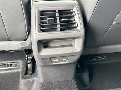 2026 Volkswagen Tiguan - Photo 20
