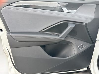 2026 Volkswagen Tiguan - Photo 22