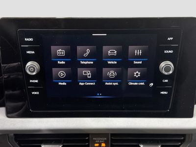 2026 Volkswagen Jetta - Photo 30