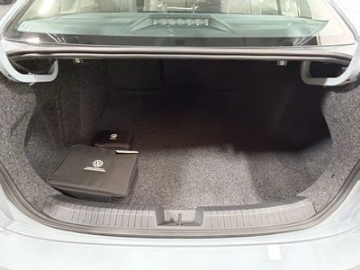 2026 Volkswagen Jetta - Photo 11