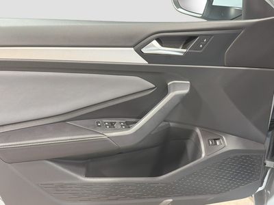 2026 Volkswagen Jetta - Photo 19