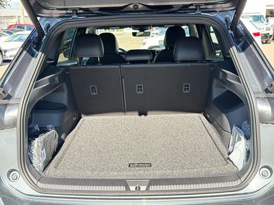 2026 Volkswagen Tiguan - Photo 12